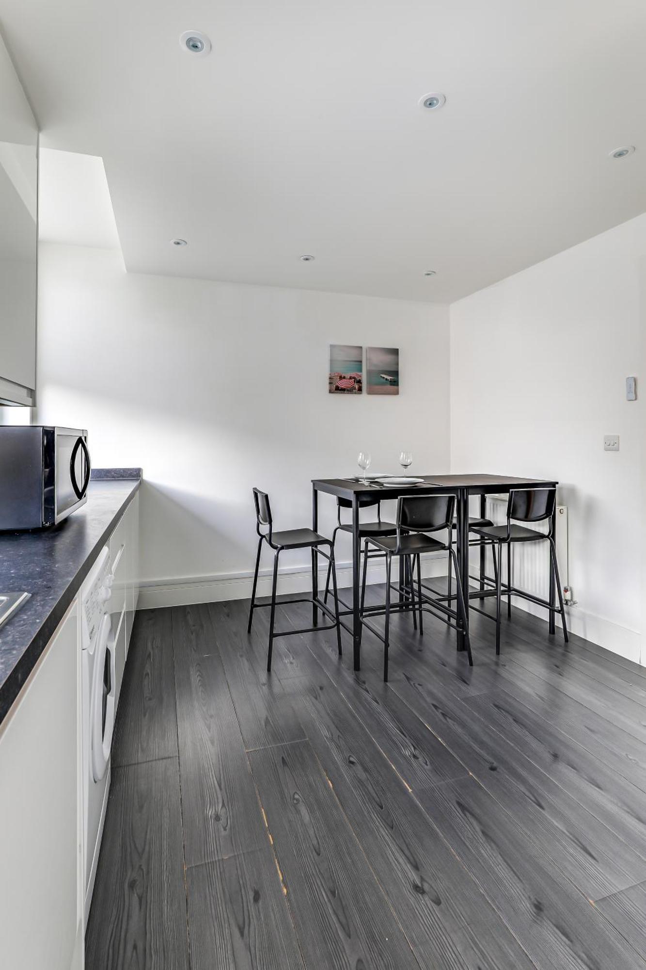Exceptionally Spacious Central Canterbury Home Kültér fotó